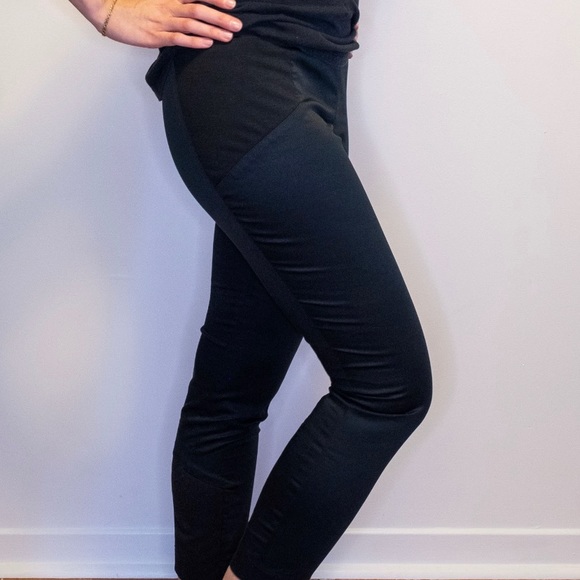 🌸3 for 30$ BCBG Maxazria black Capri pants - Picture 1 of 5